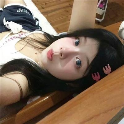 彩色的星星 高清封面